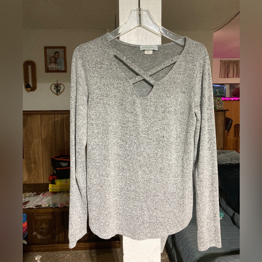 Womens long sleeve top. Size M.  Brand is Paradiso